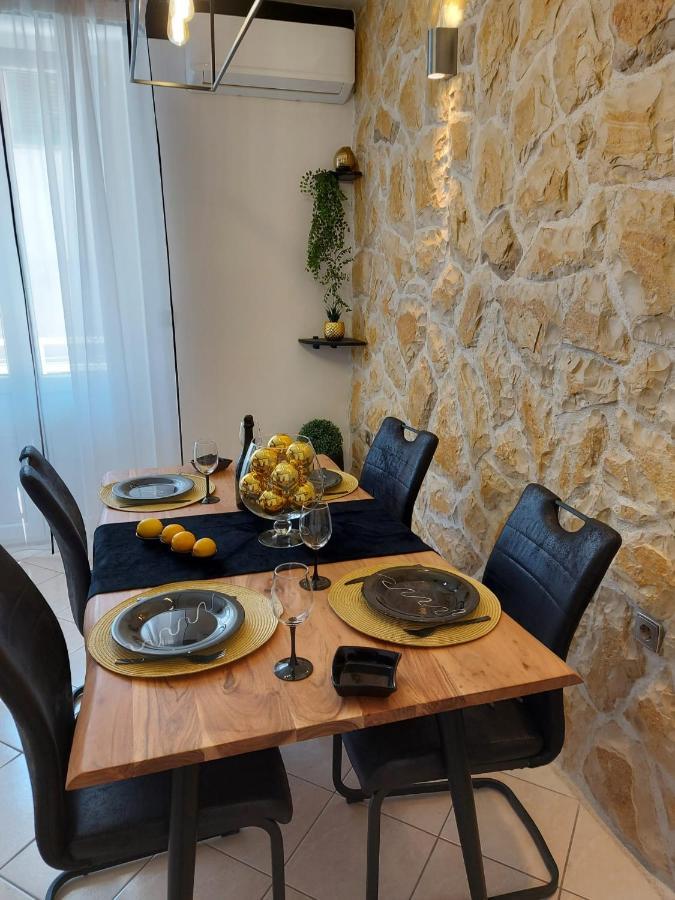 Split Luxury Oasis Appartement Buitenkant foto